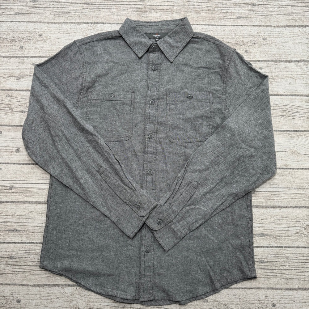 NEW Mountain Ridge Shirt Mens Small Gray Classic Relaxed Fit Flannel Button Down